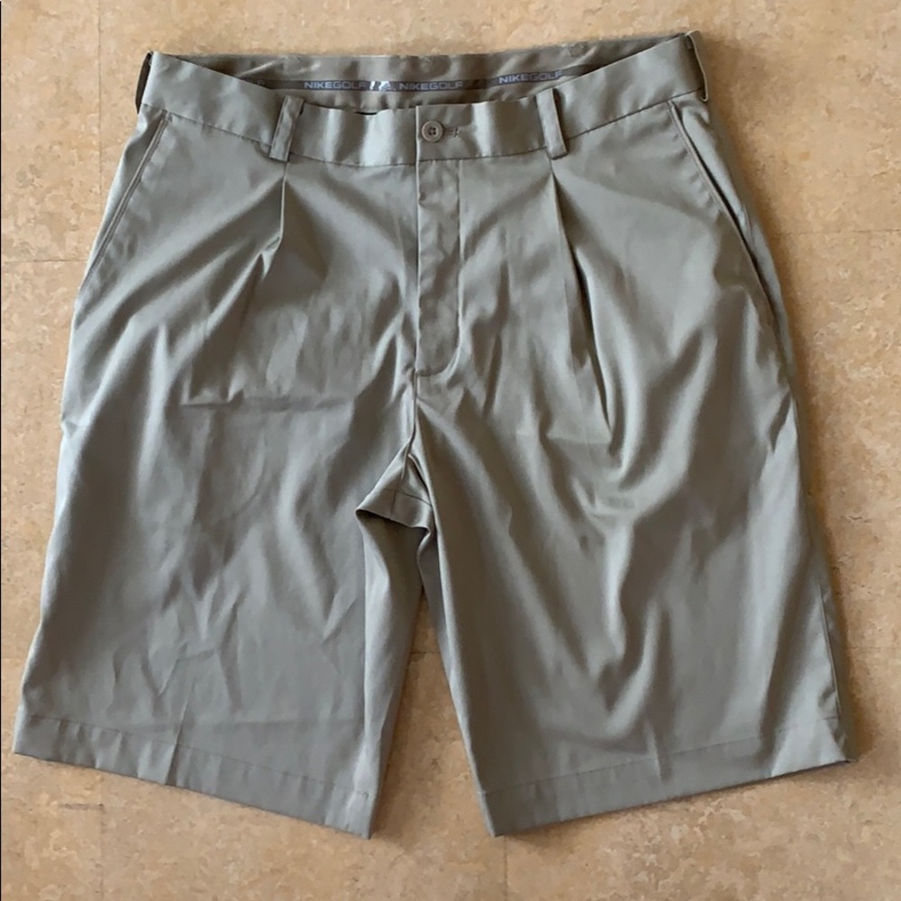 Nike Golf shorts— NEW!!